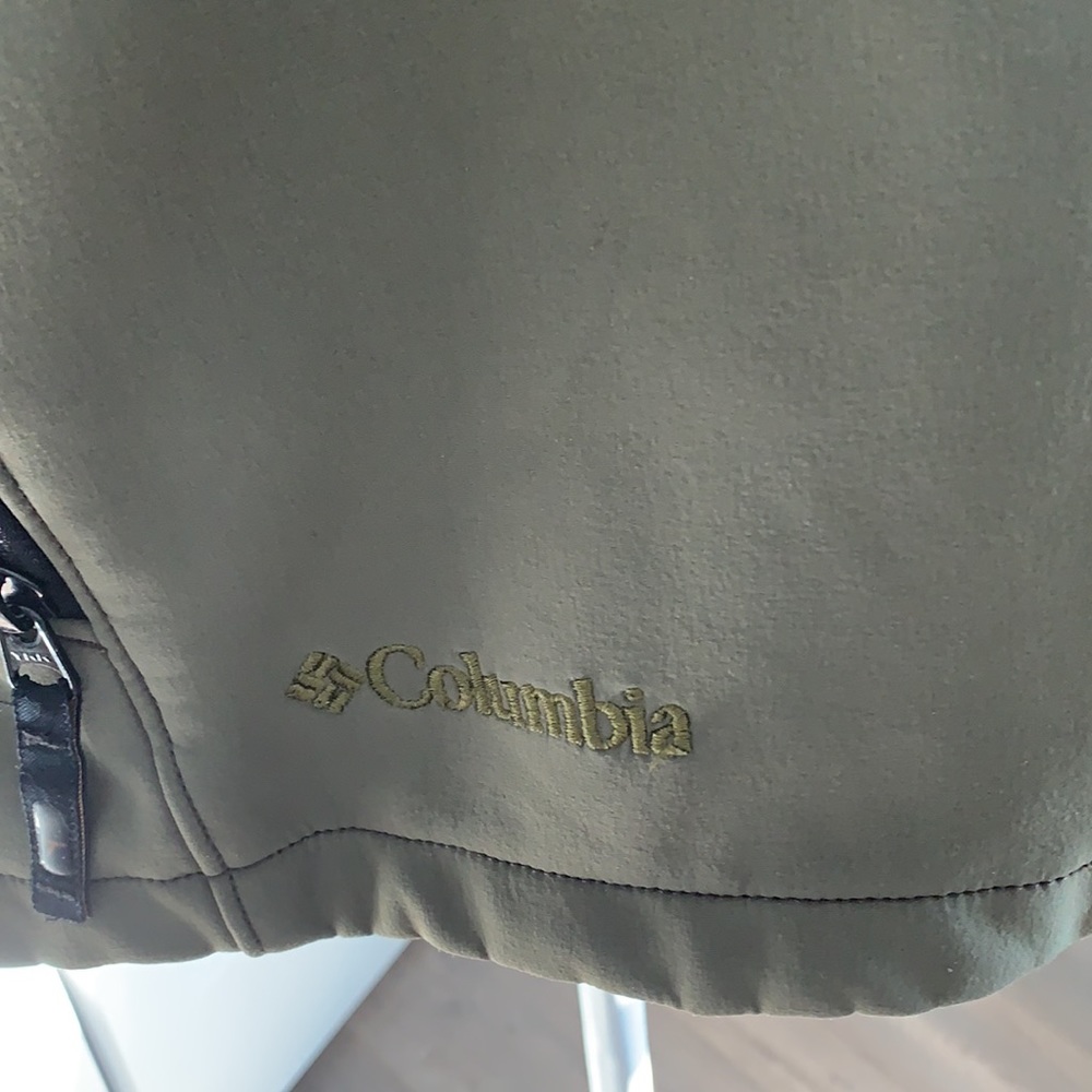 Columbia Titanium Interchange Jacket Size Medium. - image 3
